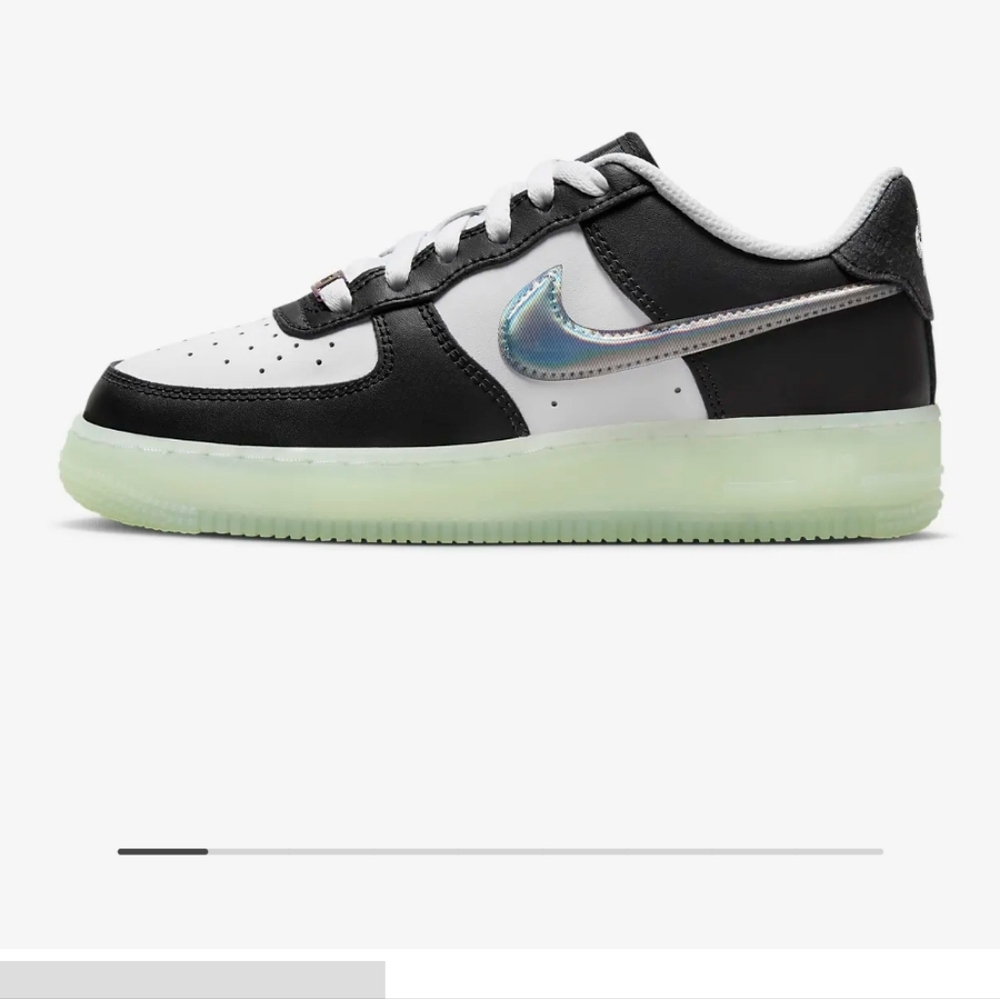 Big kids 6.5 nike shoes